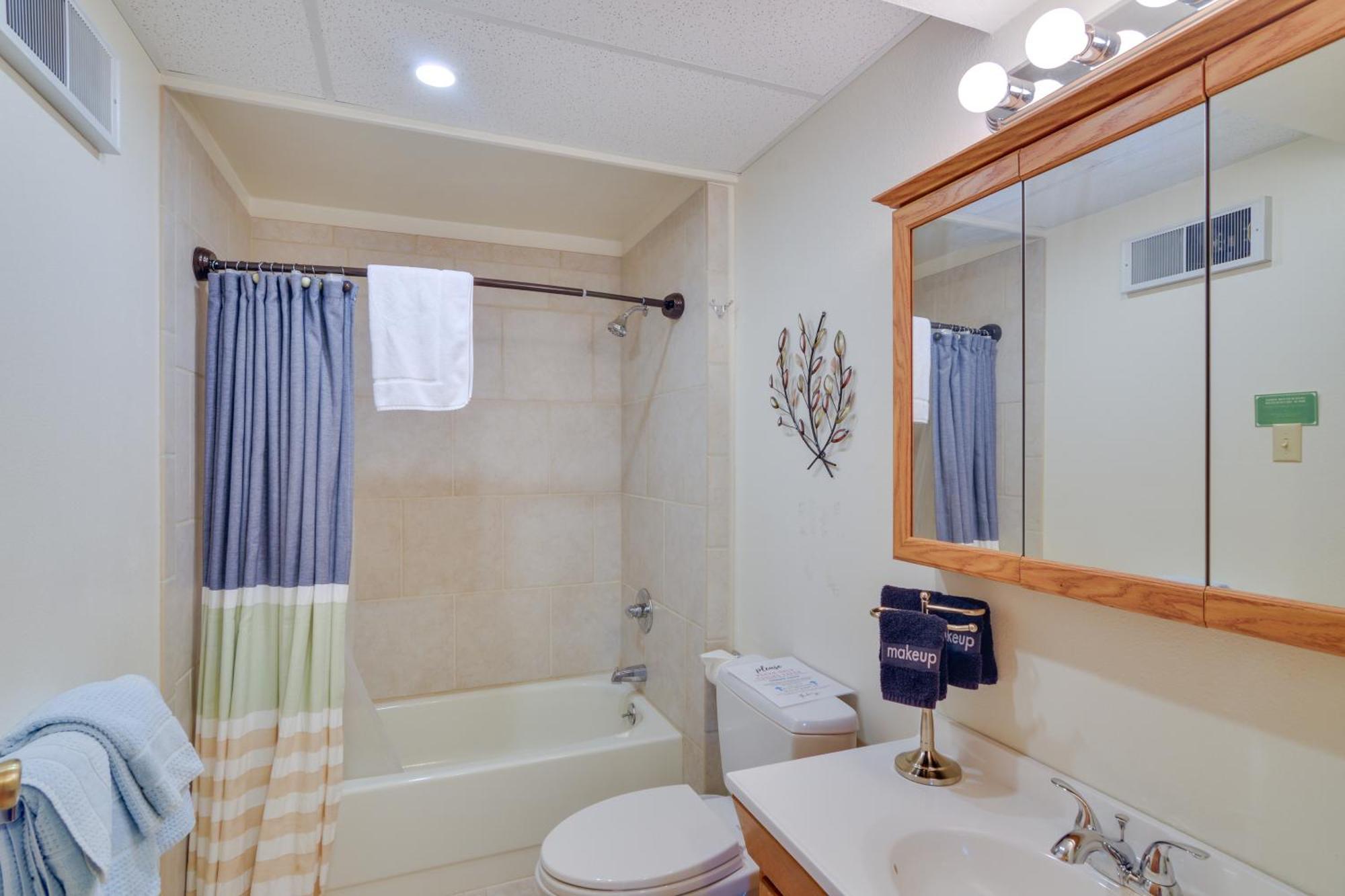 Ranch-Style Retreat In Downtown Buena Vista! Villa Bagian luar foto