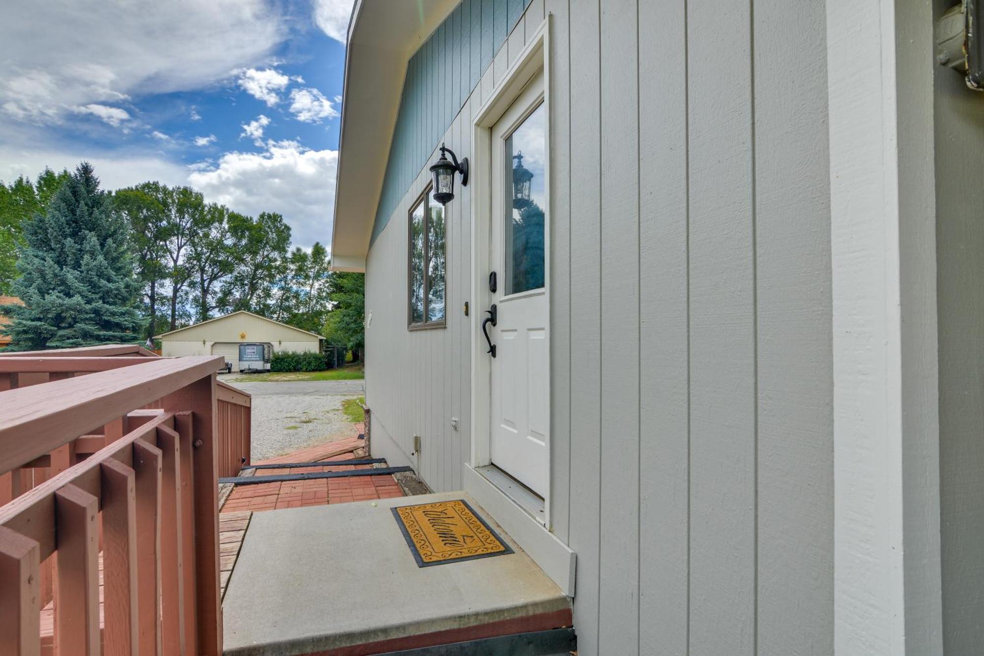 Ranch-Style Retreat In Downtown Buena Vista! Villa Bagian luar foto