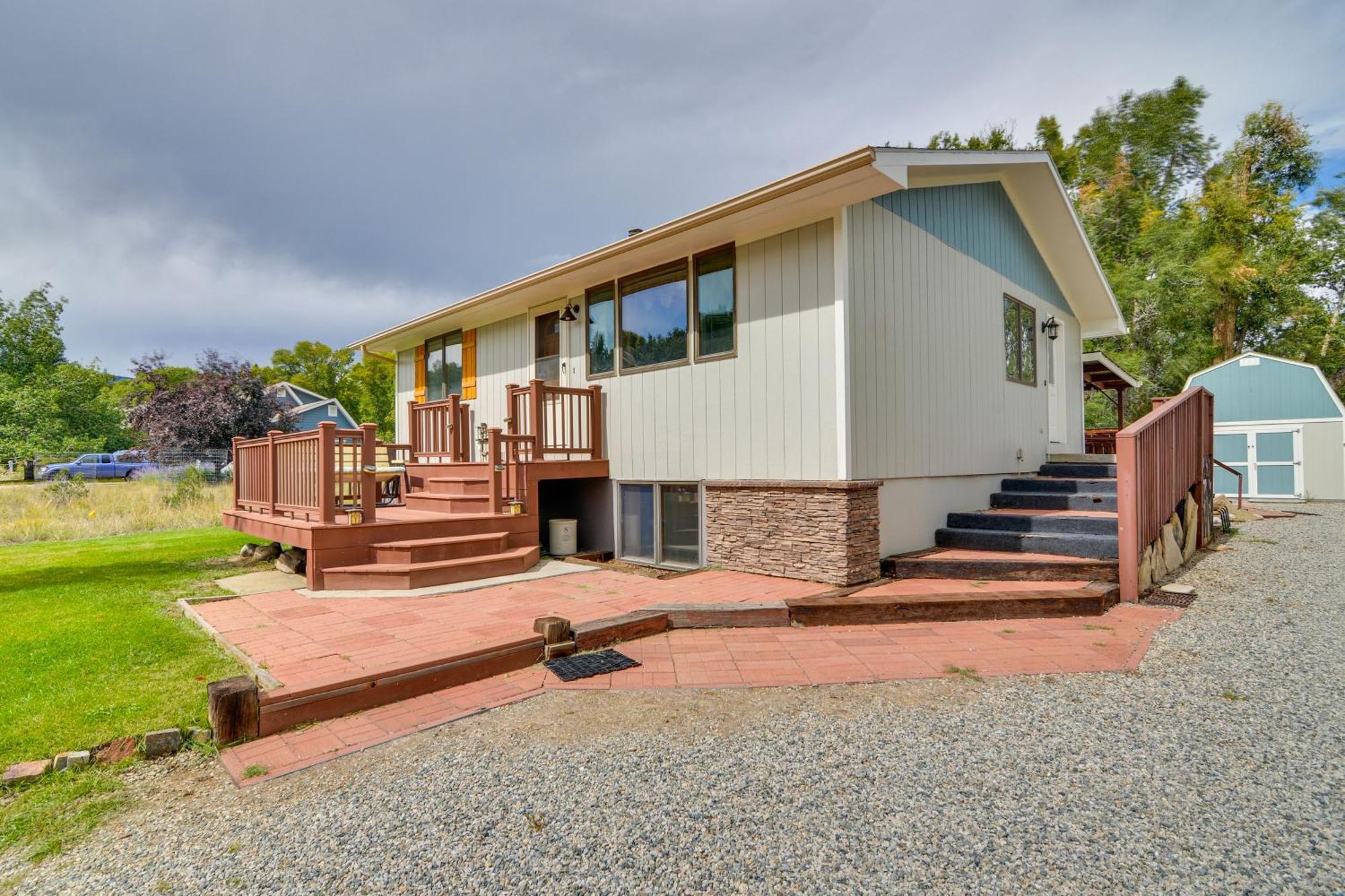 Ranch-Style Retreat In Downtown Buena Vista! Villa Bagian luar foto