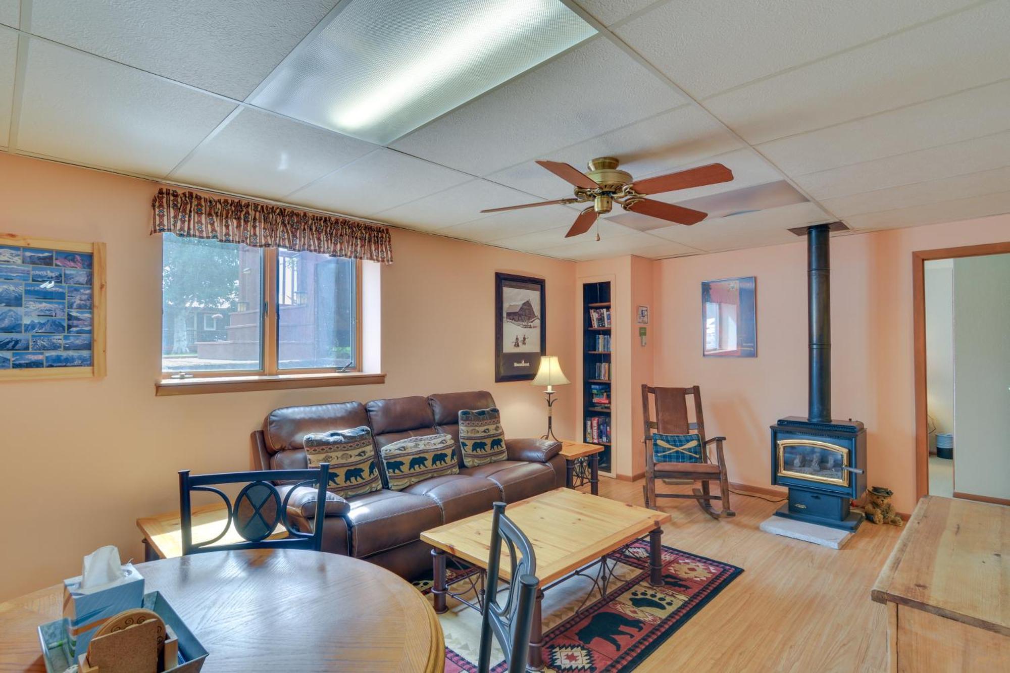 Ranch-Style Retreat In Downtown Buena Vista! Villa Bagian luar foto