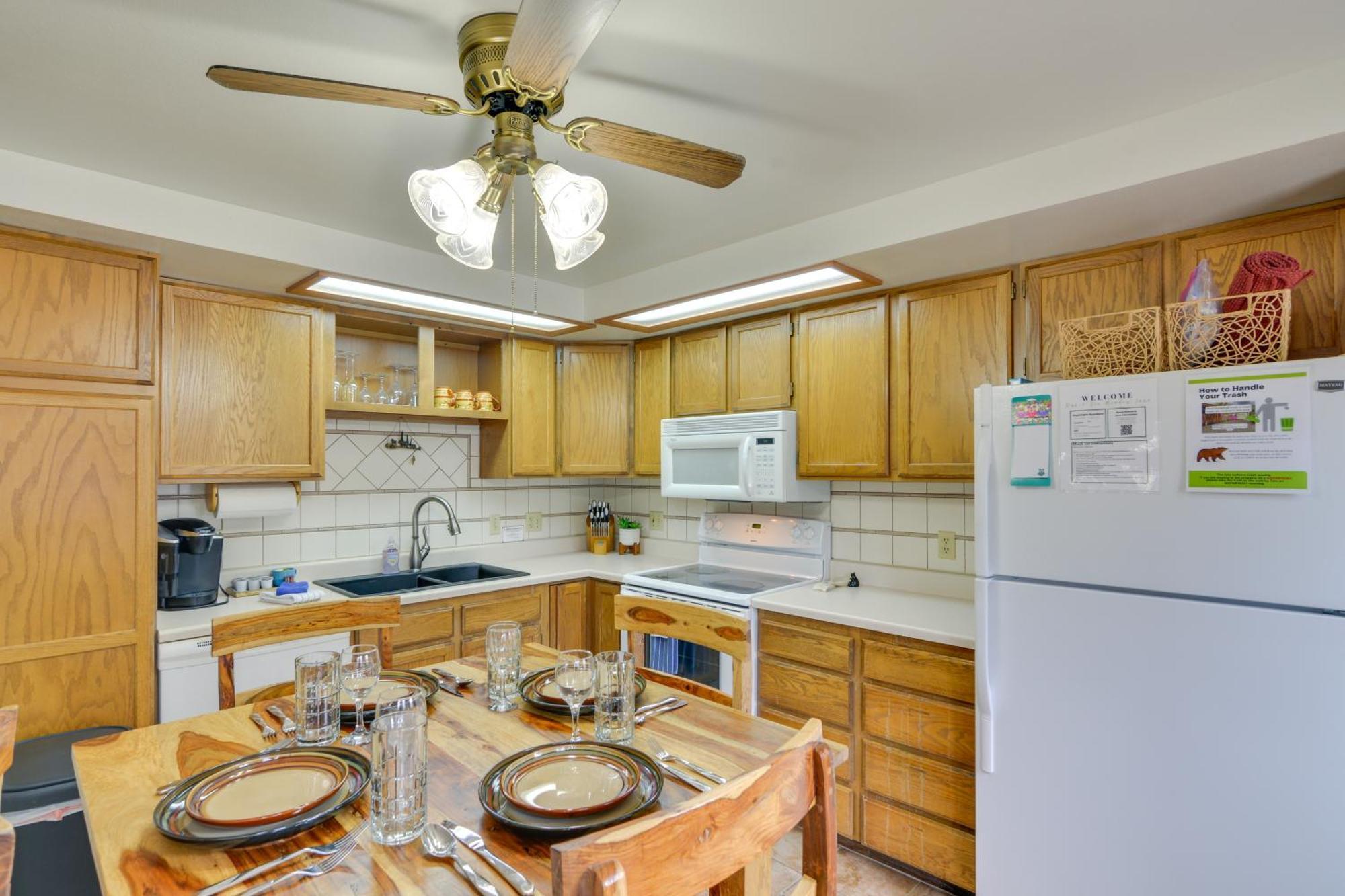 Ranch-Style Retreat In Downtown Buena Vista! Villa Bagian luar foto