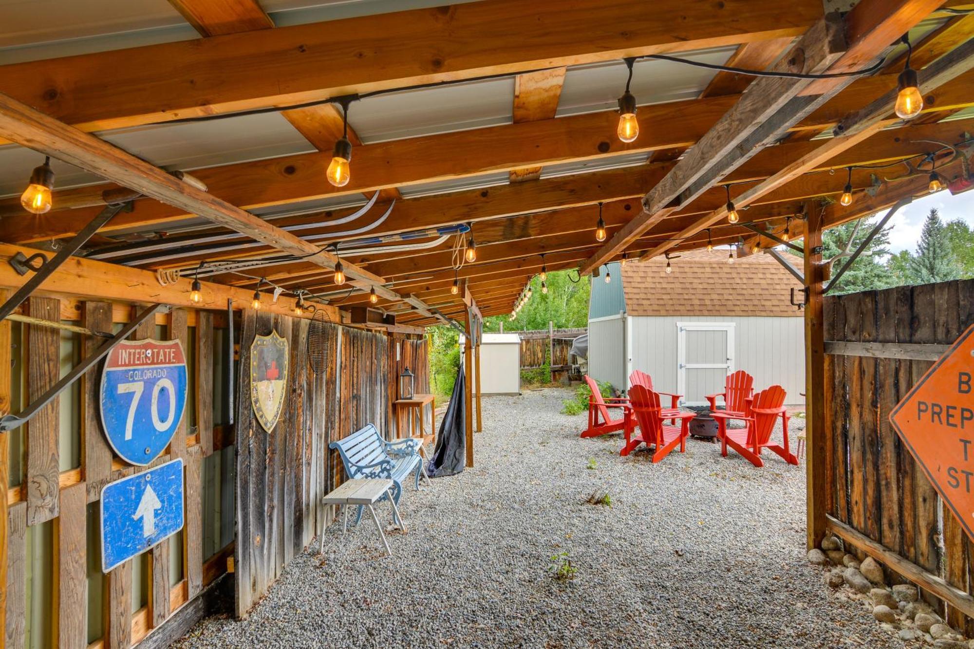 Ranch-Style Retreat In Downtown Buena Vista! Villa Bagian luar foto