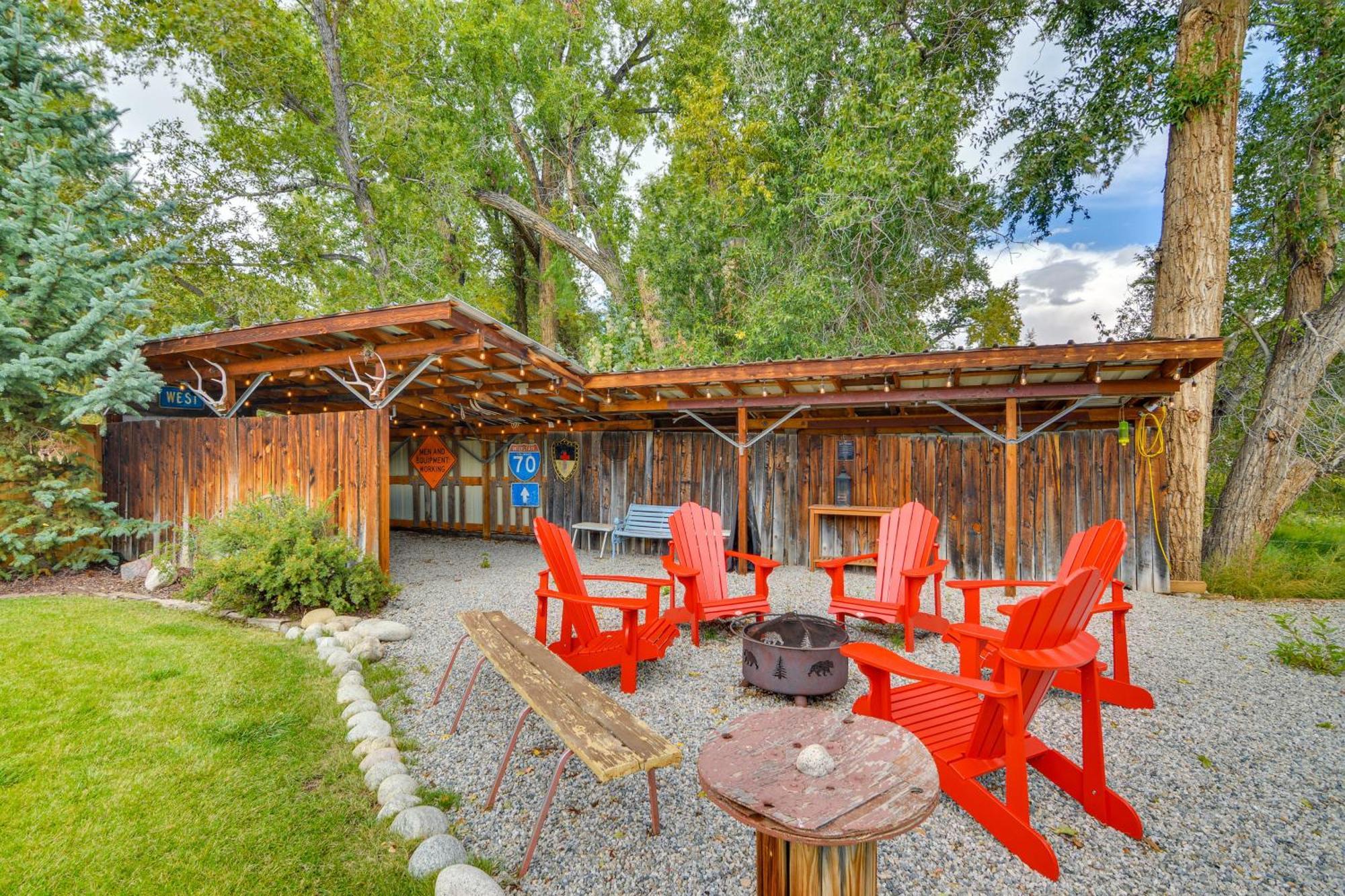 Ranch-Style Retreat In Downtown Buena Vista! Villa Bagian luar foto