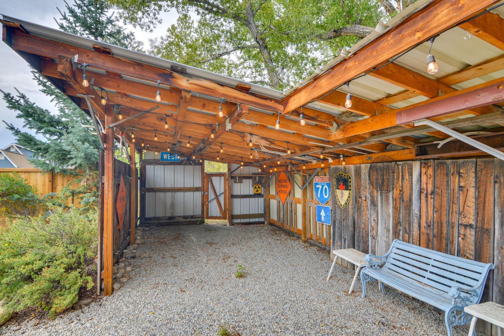 Ranch-Style Retreat In Downtown Buena Vista! Villa Bagian luar foto
